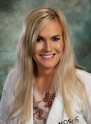 Laura Gross, FNP | Doctors & Nurses | Mosaic Life Care